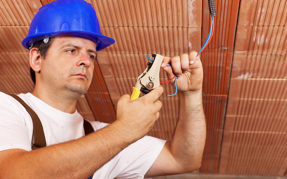 électricien de maintenance Paris 9